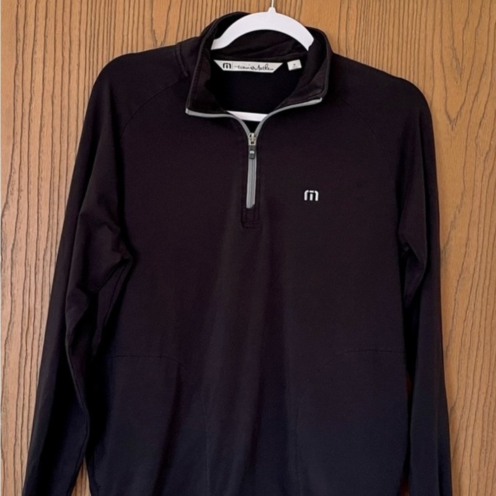 Travis Mathew 1/4 Zip Pullover